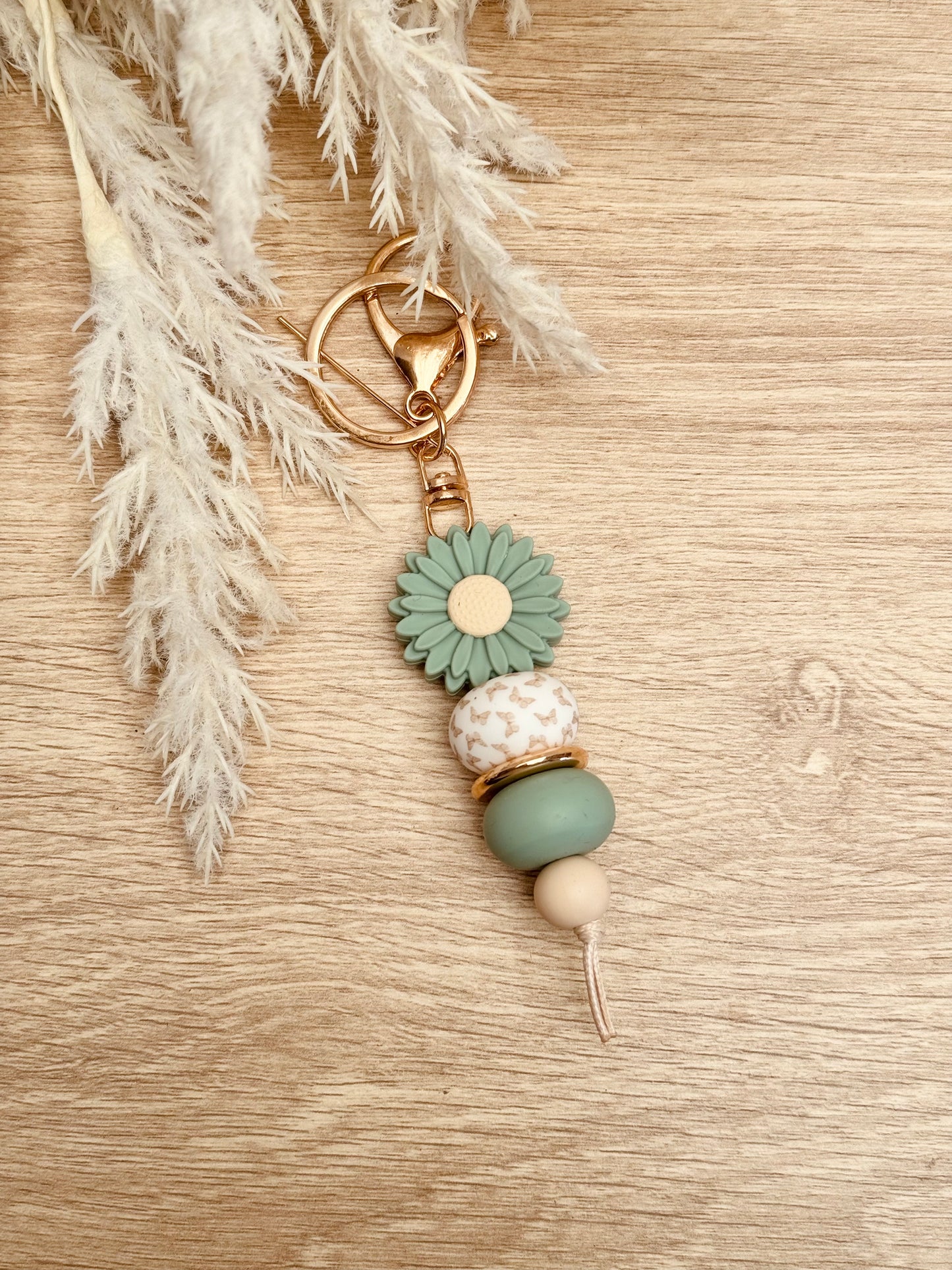 Key Chain - Sage Daisy