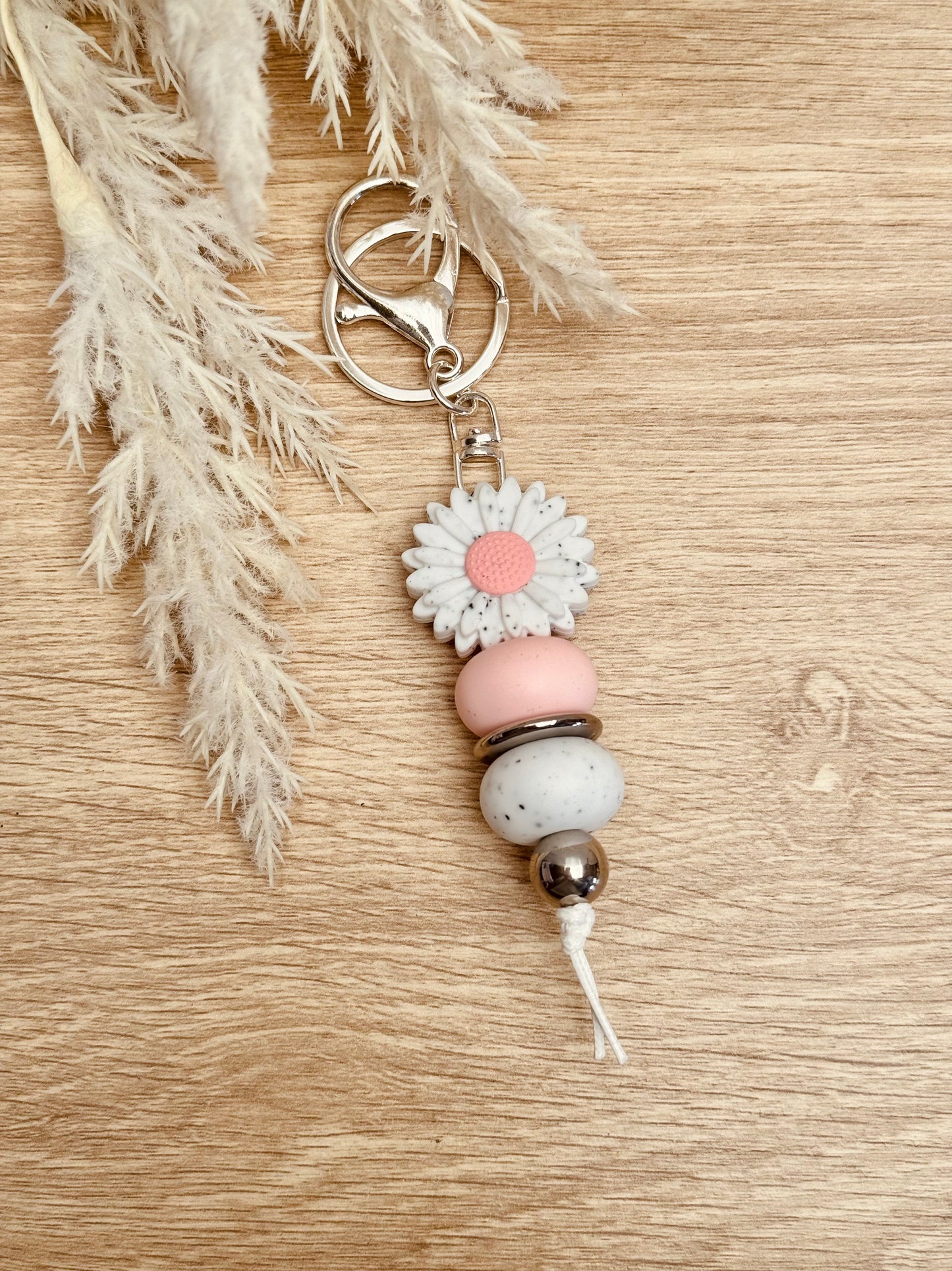 Key Chain - Speckled Pink Daisy