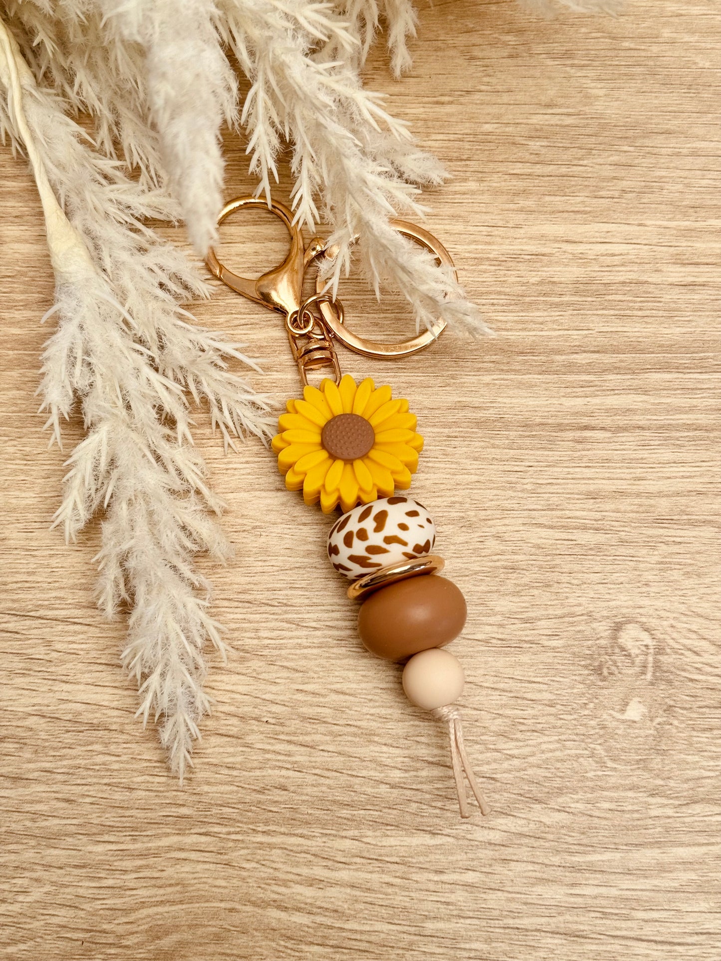 Key Chain - Mustard/Tan Daisy