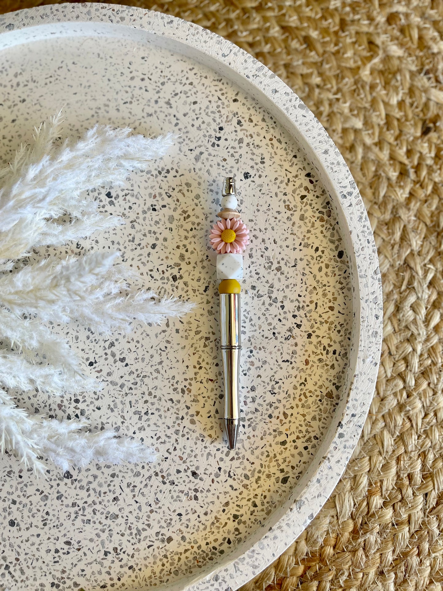 Pink Mustard Daisy Pen